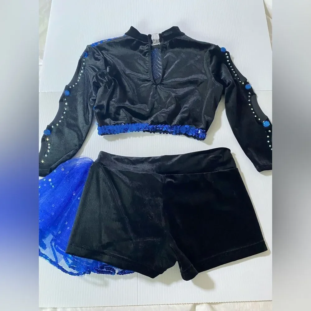 Glamour blue black